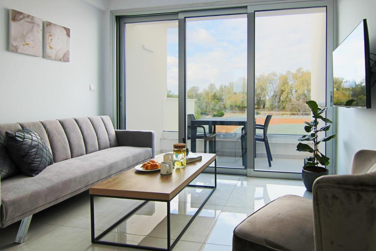Phaedrus Living - Seaside Executive Flat Harbour 202 Daire Pafos Dış mekan fotoğraf